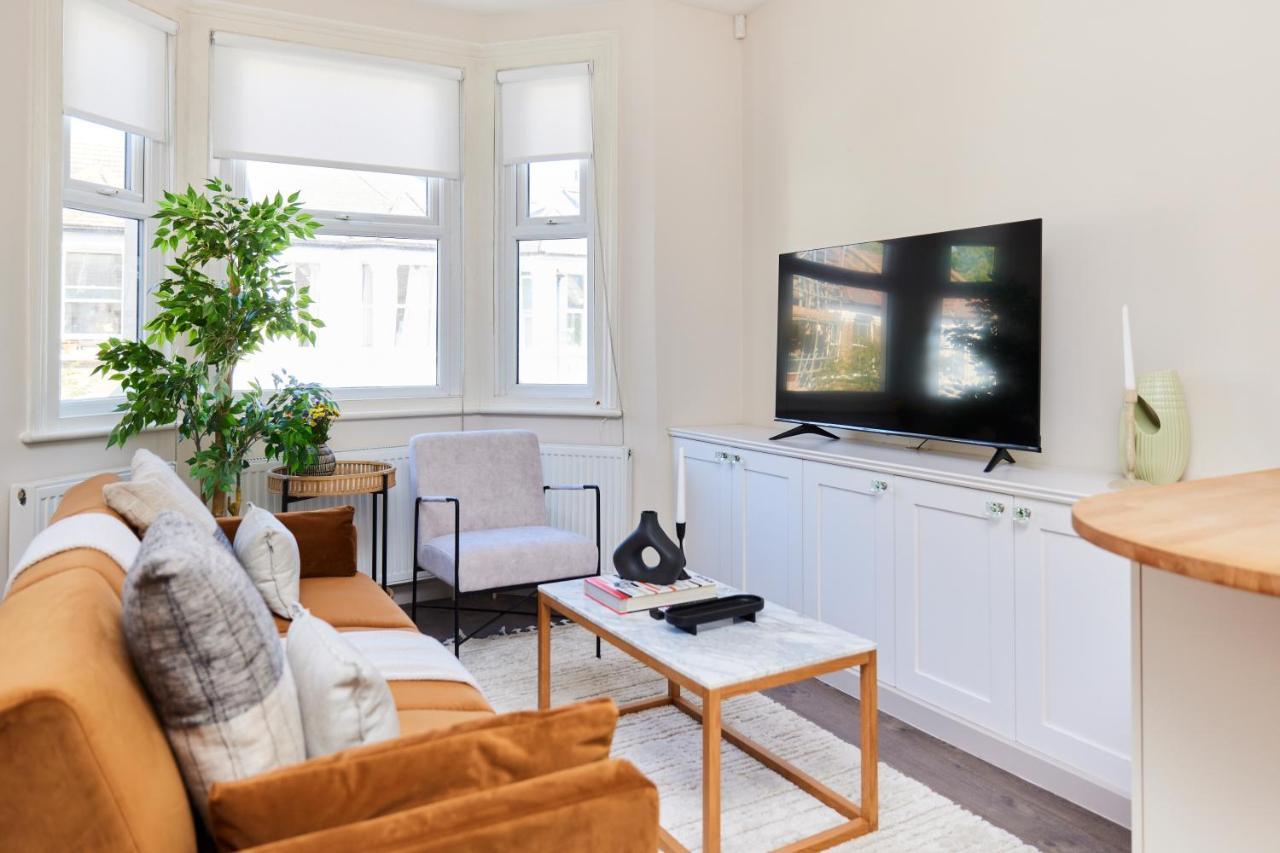 The Kilburn Crib - Stunning 3Bdr Flat Apartment London Exterior photo